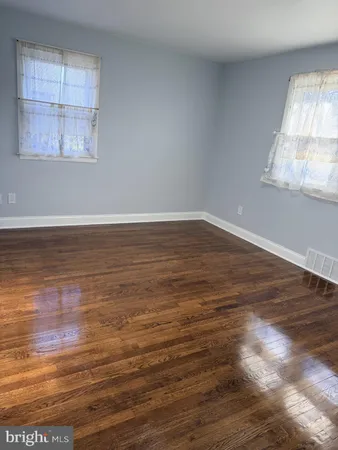 $2,700 | 323 St James Avenue, Cherry Hill, NJ 08002