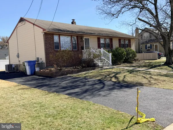 $2,700 | 323 St James Avenue, Cherry Hill, NJ 08002