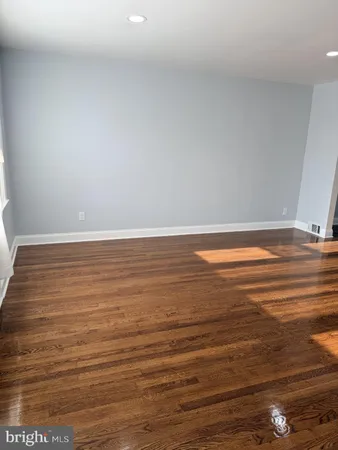 $2,700 | 323 St James Avenue, Cherry Hill, NJ 08002