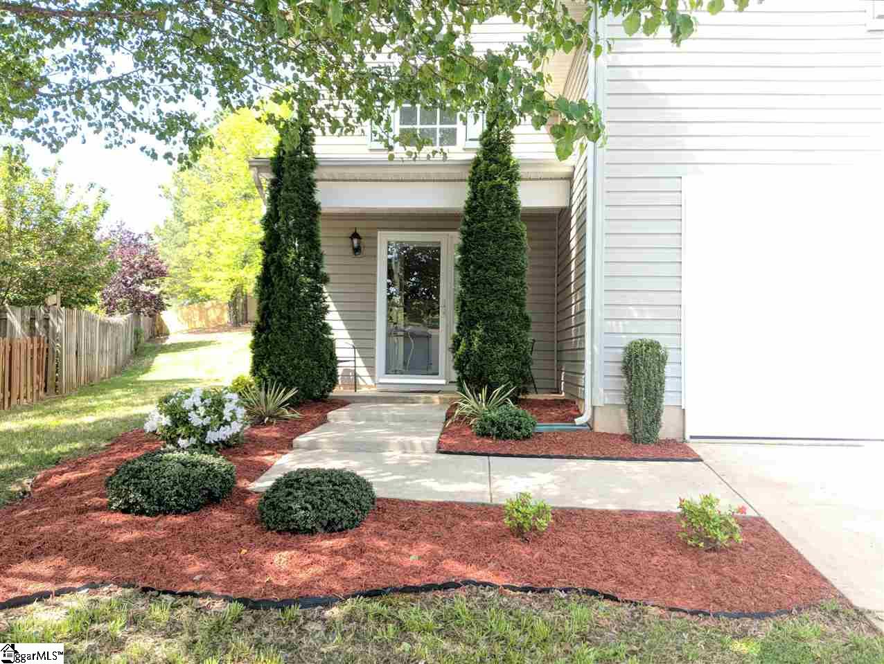 115 Condor Place Boiling Springs, SC 29316 - Photo 2 of 25 Gallery Image 2