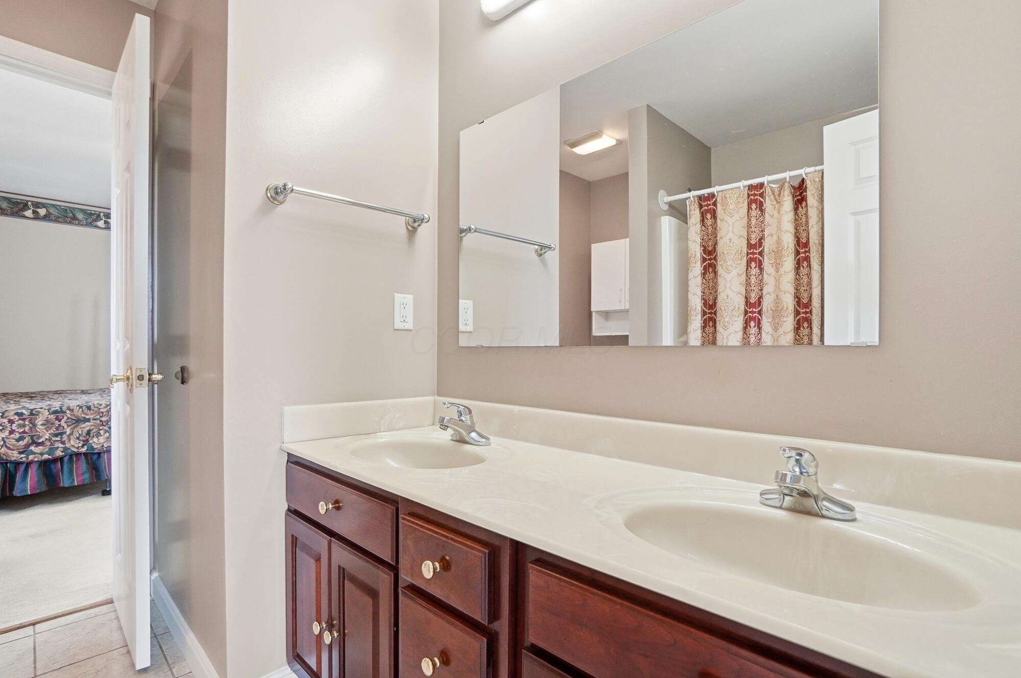 4787 Refugee Road Baltimore, OH 43105 - Photo 54 of 126