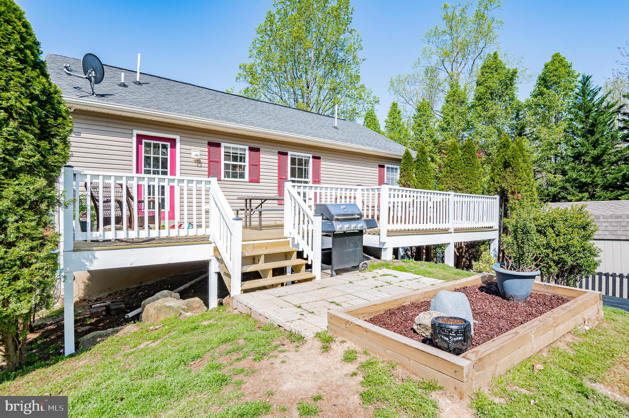 40 Pine Road Louisa, VA 23093 - Photo 27 of 39 Rear of House