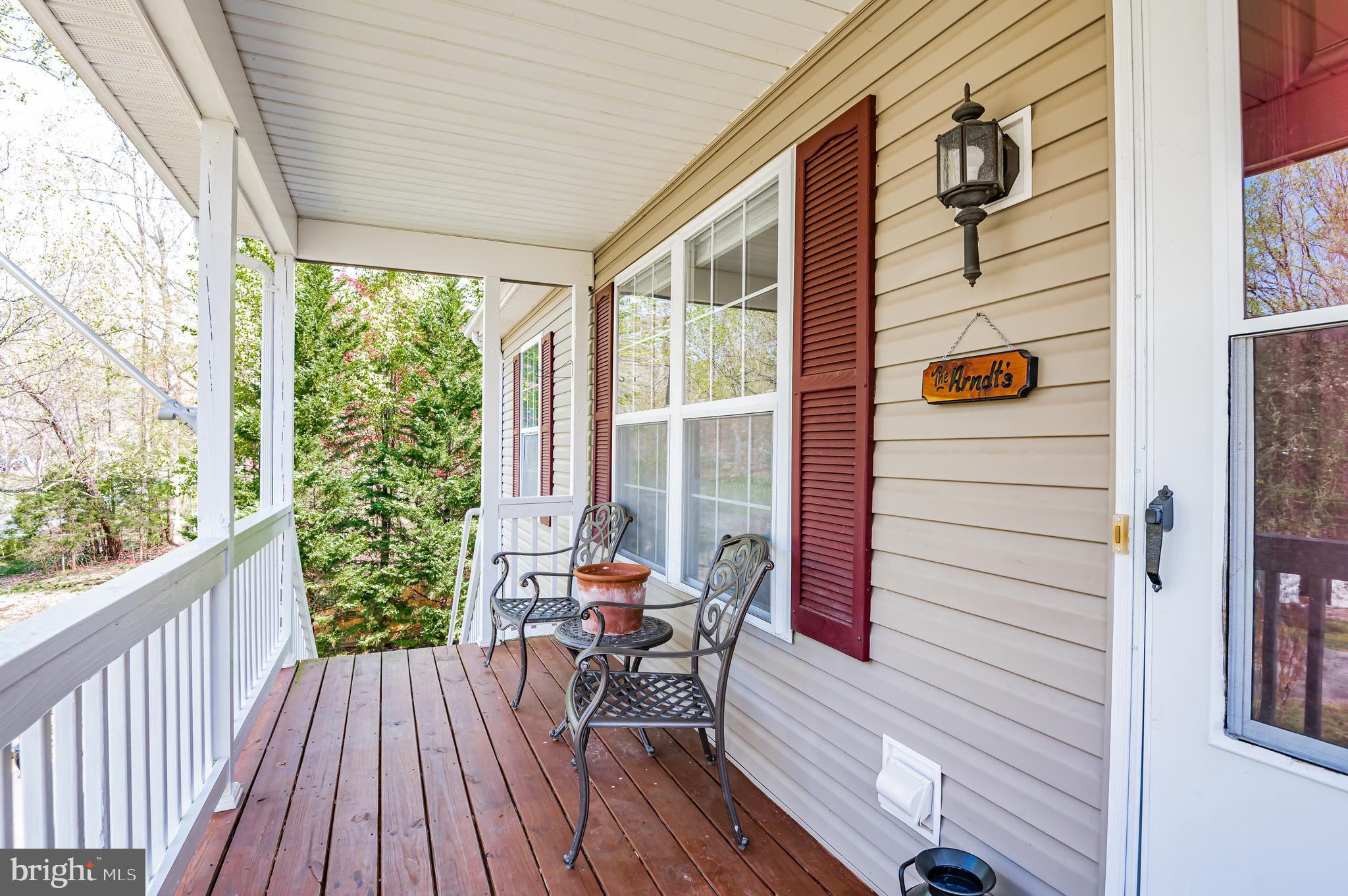 40 Pine Road Louisa, VA 23093 - Photo 3 of 39 Freshly stained front porch