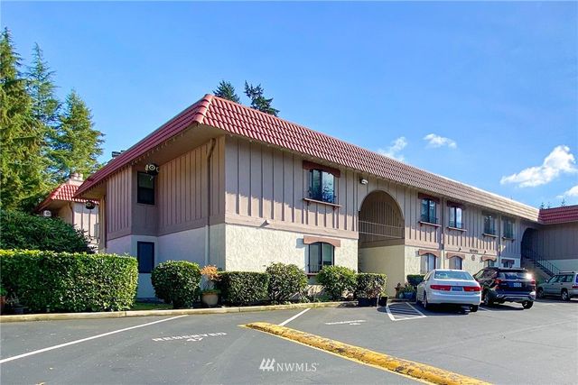 $320,000 | 15705 Northeast 18th Street, Unit 2G, Bellevue, WA 98008