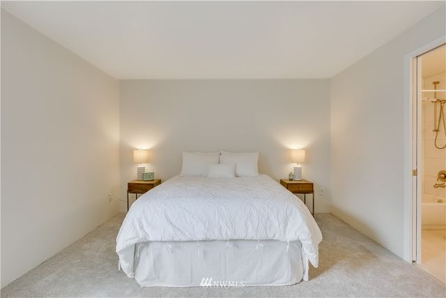 $320,000 | 15705 Northeast 18th Street, Unit 2G, Bellevue, WA 98008