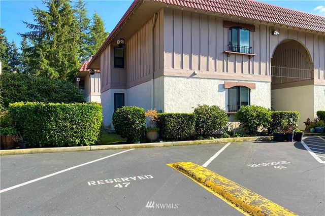 $320,000 | 15705 Northeast 18th Street, Unit 2G, Bellevue, WA 98008