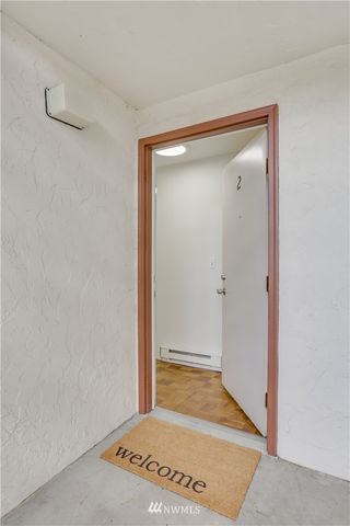 $320,000 | 15705 Northeast 18th Street, Unit 2G, Bellevue, WA 98008