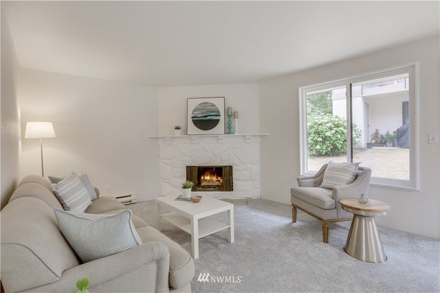 $320,000 | 15705 Northeast 18th Street, Unit 2G, Bellevue, WA 98008