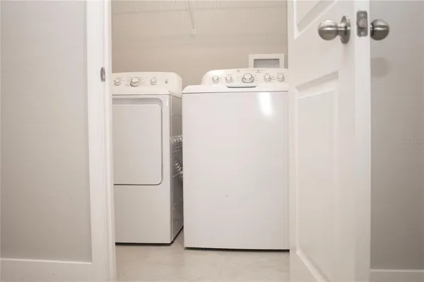 $2,300 | 11871 Dumaine Valley Road, Riverview, FL 33579