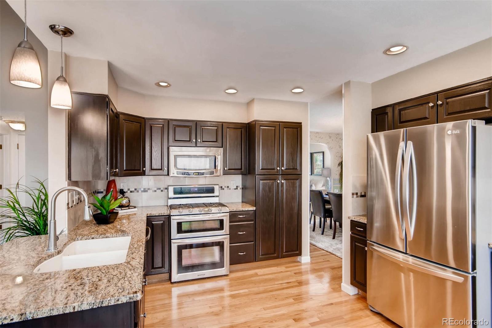 9800 Foxhill Circle Highlands Ranch, CO 80129 - Photo 8 of 26