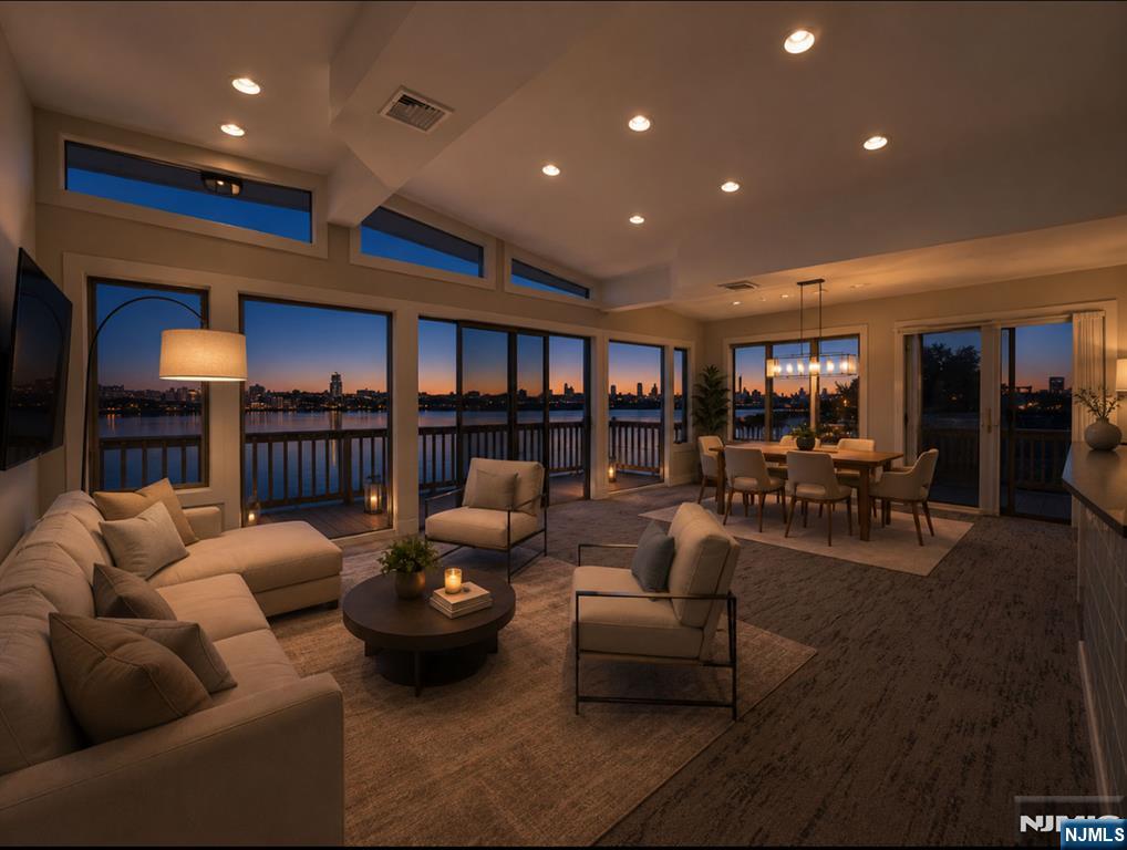 35 Shore Road Edgewater, NJ 07020 - Photo 15 of 49
