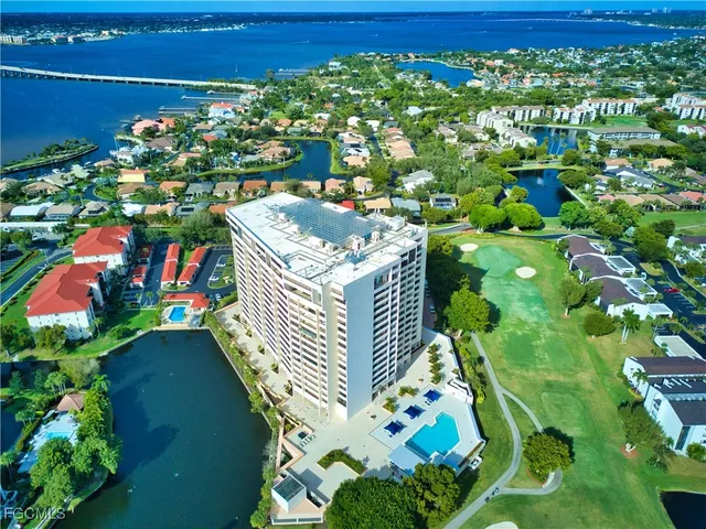 a picture of houses with outdoor space