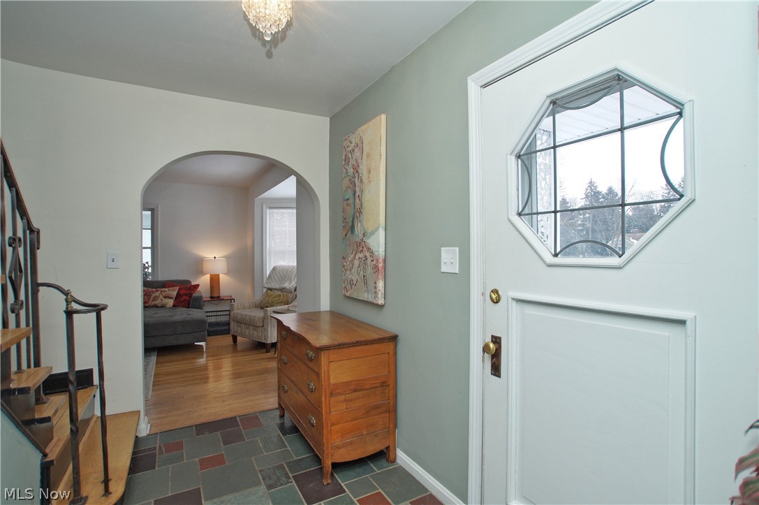 4450 Lander Road Chagrin Falls, OH 44022 - Photo 2 of 32 Gallery Image 2