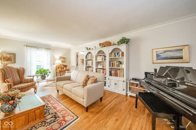 $385,000 | 807 Forest Drive, Anderson, IN 46011