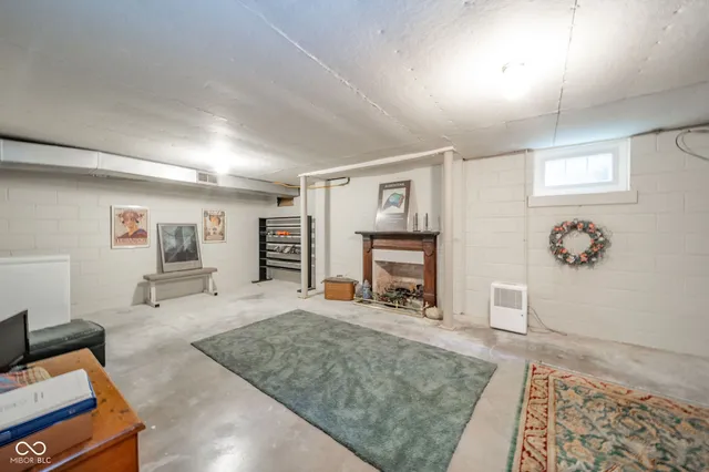 $385,000 | 807 Forest Drive, Anderson, IN 46011