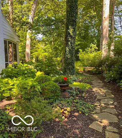 $385,000 | 807 Forest Drive, Anderson, IN 46011