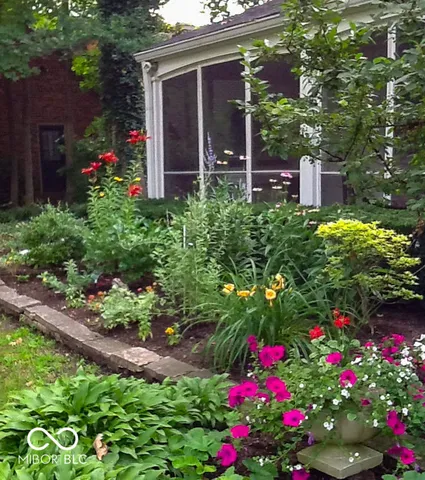 $385,000 | 807 Forest Drive, Anderson, IN 46011