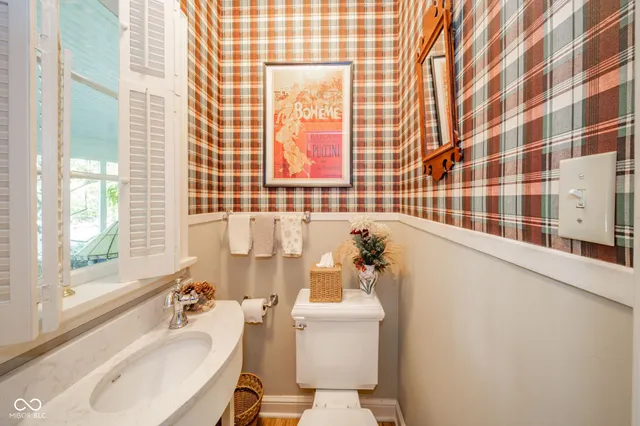 $385,000 | 807 Forest Drive, Anderson, IN 46011