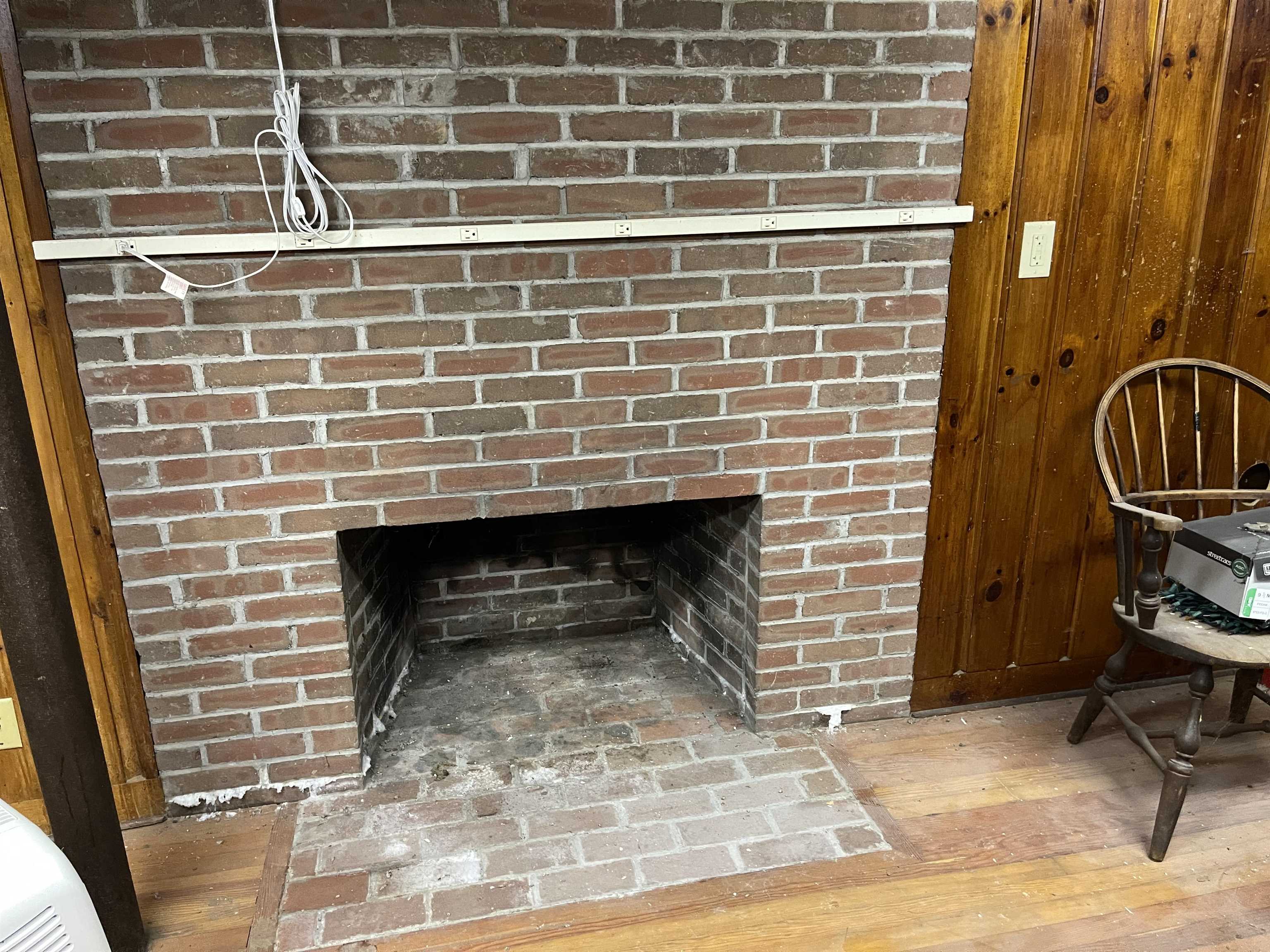 90 Wall Street Springfield, VT 05156 - Photo 21 of 29