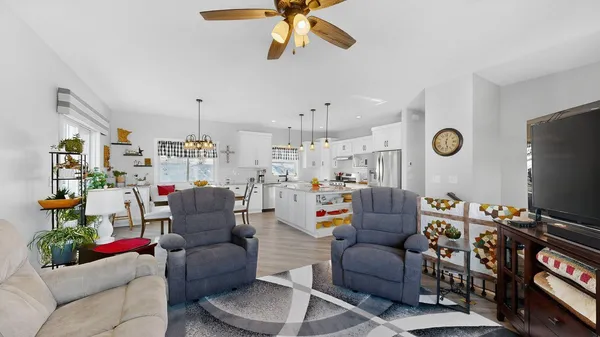 $529,900 | 1013 Eagle Vista Lane, Lake City, MN 55041