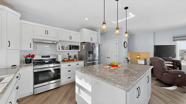 $529,900 | 1013 Eagle Vista Lane, Lake City, MN 55041