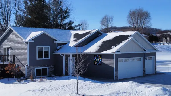$529,900 | 1013 Eagle Vista Lane, Lake City, MN 55041