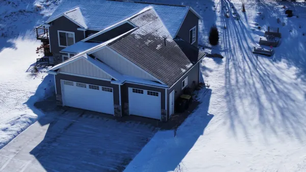 $529,900 | 1013 Eagle Vista Lane, Lake City, MN 55041