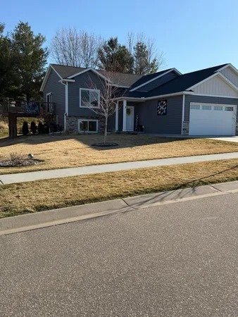 $519,900 | 1013 Eagle Vista Lane, Lake City, MN 55041