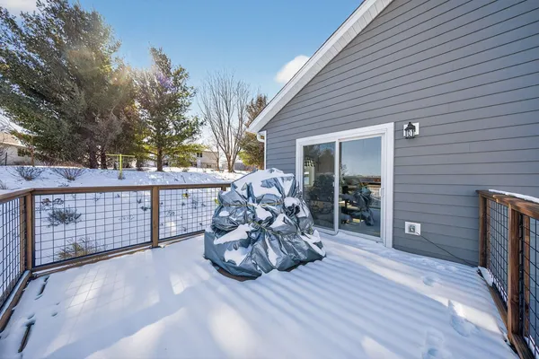 $529,900 | 1013 Eagle Vista Lane, Lake City, MN 55041