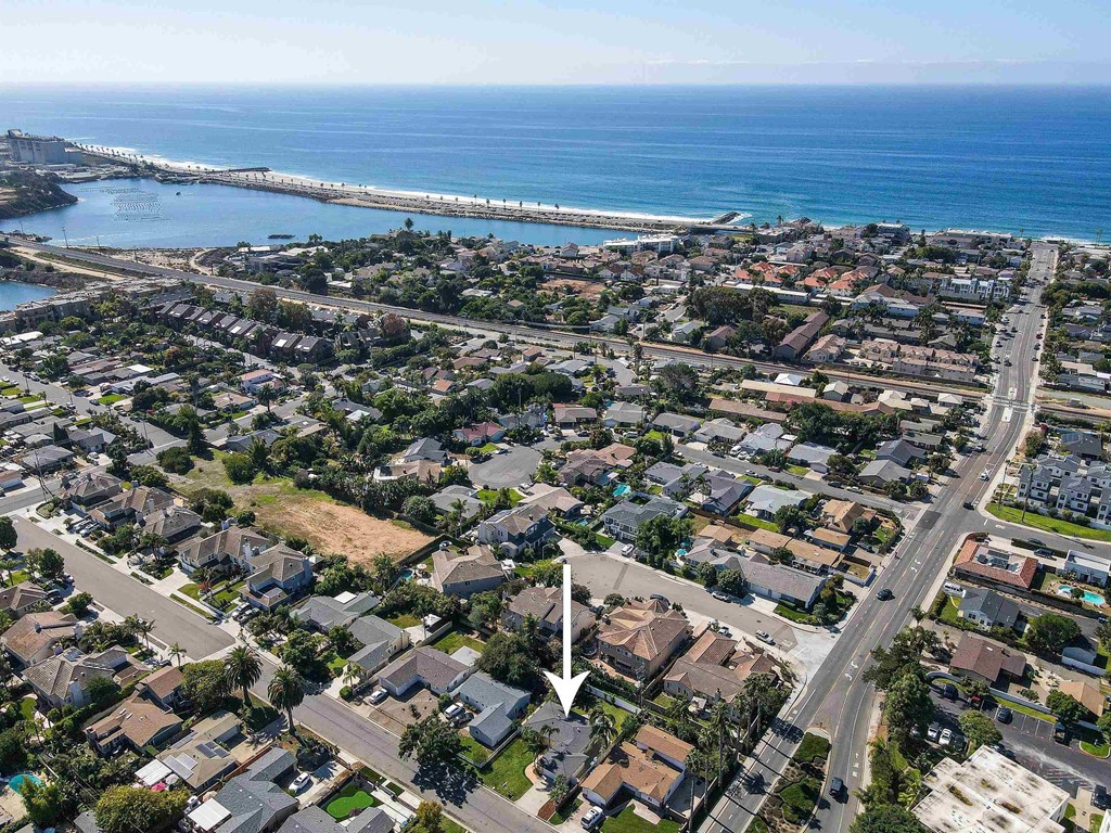 3915 Linmar Lane Carlsbad, CA 92008 - Photo 20 of 25 an aerial view of a ocean and city
