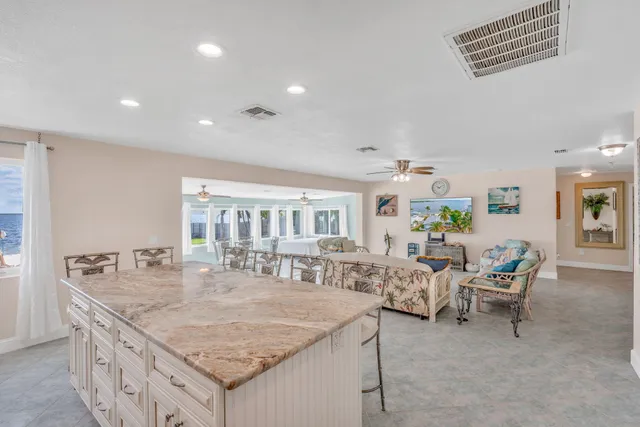 $1,699,000 | 1607 Sunrise Drive, Big Pine Key, FL 33043