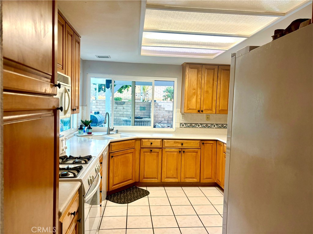 11010 Kayjay Street Riverside, CA 92503 - Photo 13 of 52 Kitchen from Hall