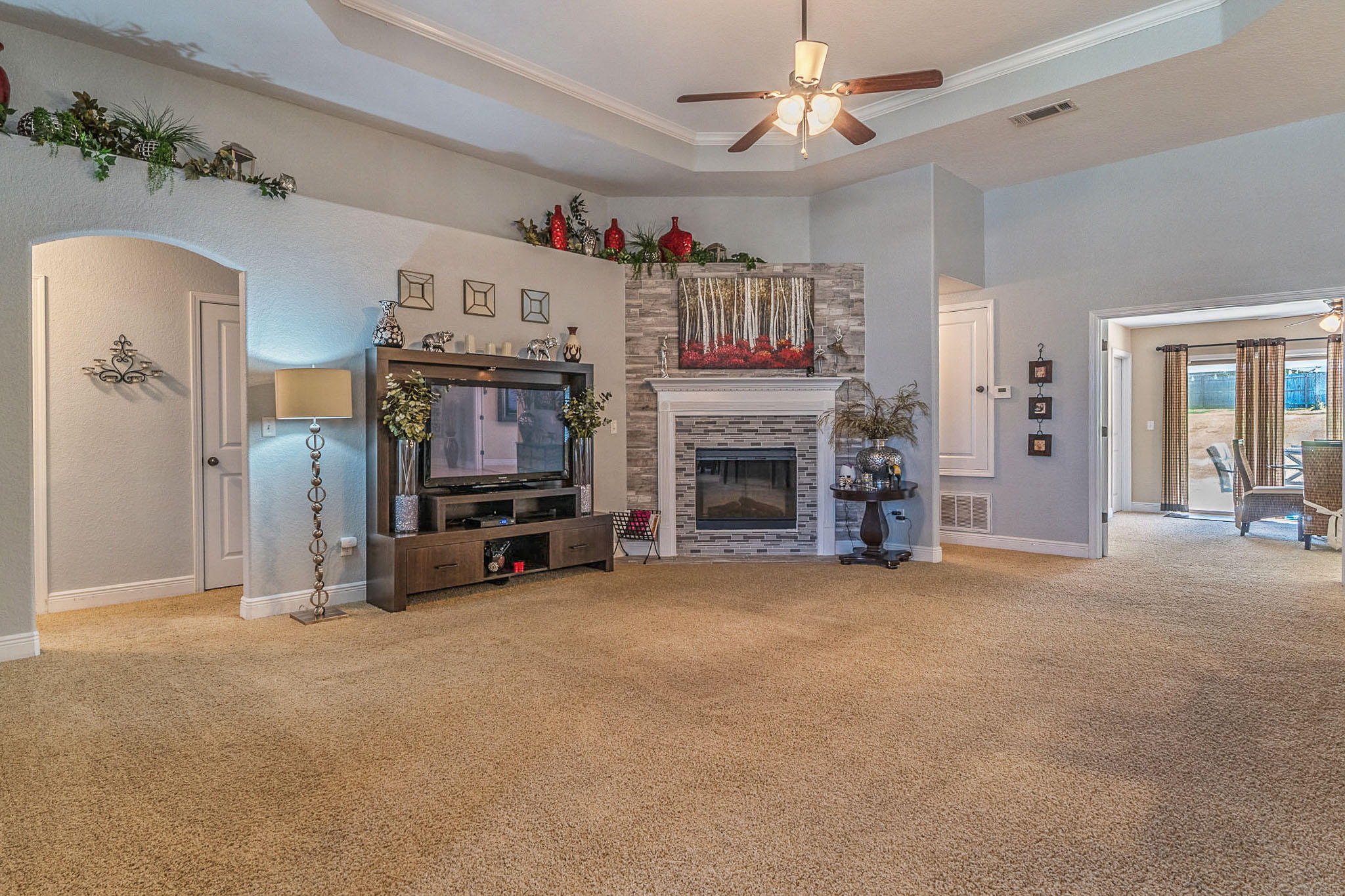 6187 Hummingbird Lane Crestview, FL 32536 - Photo 8 of 45 Gallery Image 8