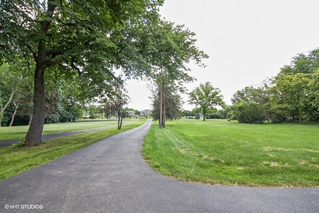 5918 Clarendon Hills Road Willowbrook, IL 60527 - Photo 19 of 26