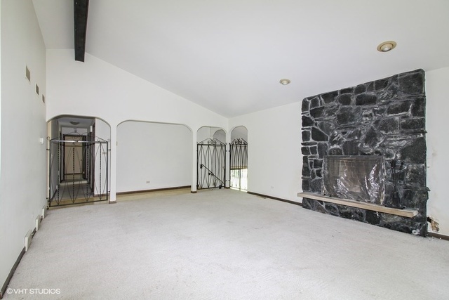 5918 Clarendon Hills Road Willowbrook, IL 60527 - Photo 3 of 26