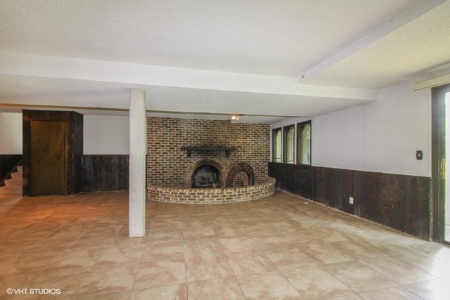 5918 Clarendon Hills Road Willowbrook, IL 60527 - Photo 10 of 26