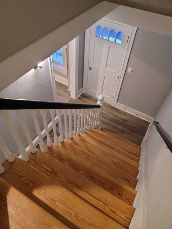 10 Elm Street Webster, MA 01570 - Photo 11 of 32