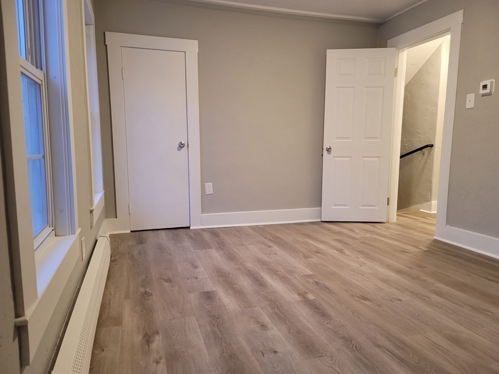 10 Elm Street Webster, MA 01570 - Photo 15 of 32