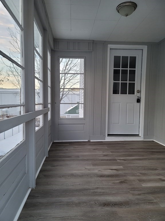10 Elm Street Webster, MA 01570 - Photo 2 of 32