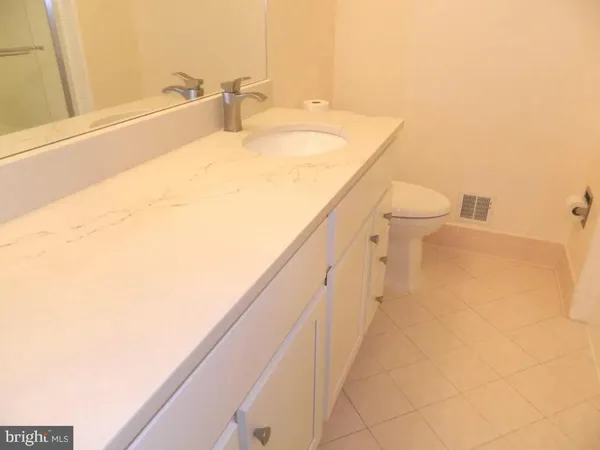 a bathroom with a tub