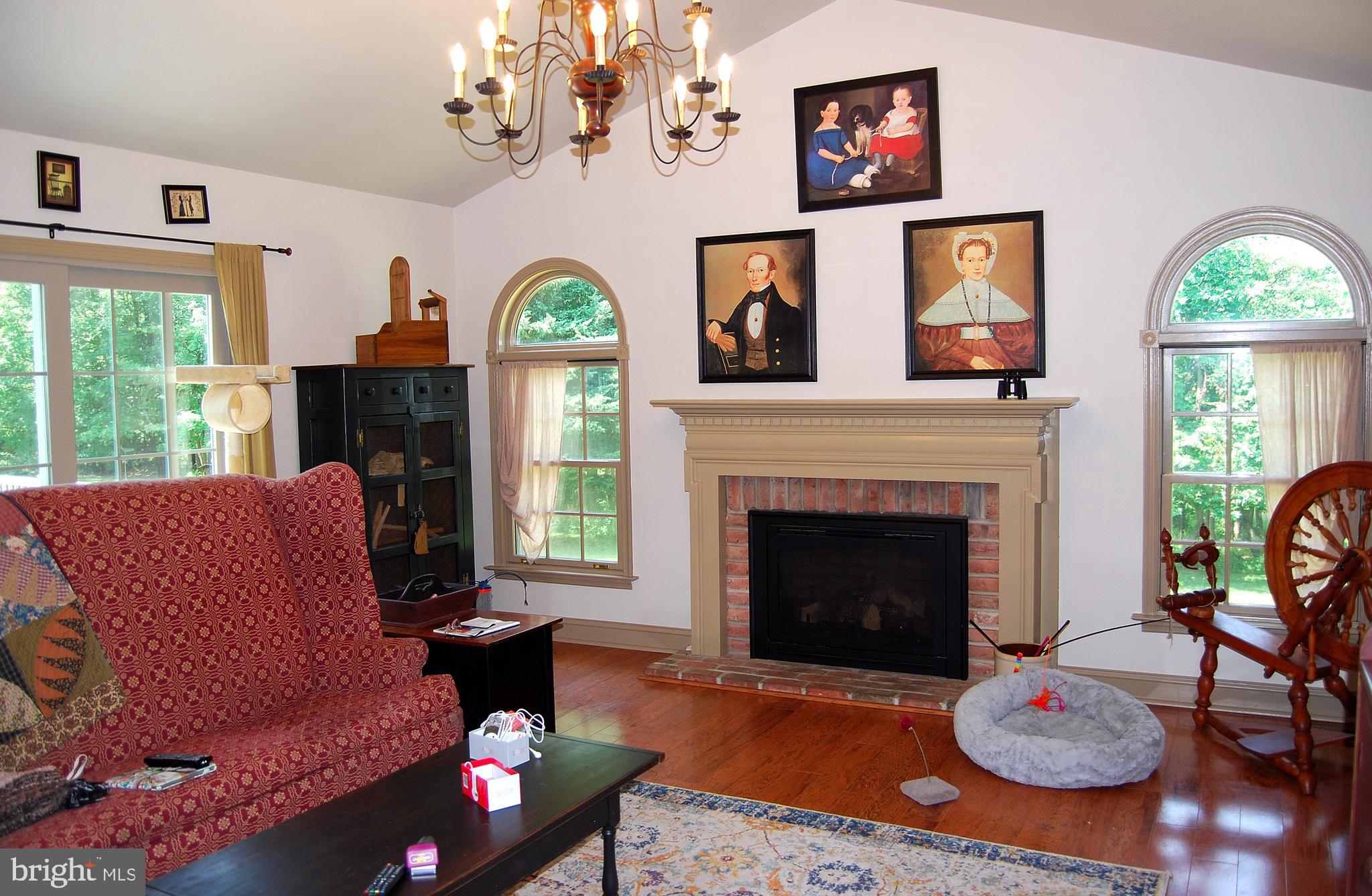 1012 Hartman Road Reading, PA 19606 - Photo 11 of 59 Family room