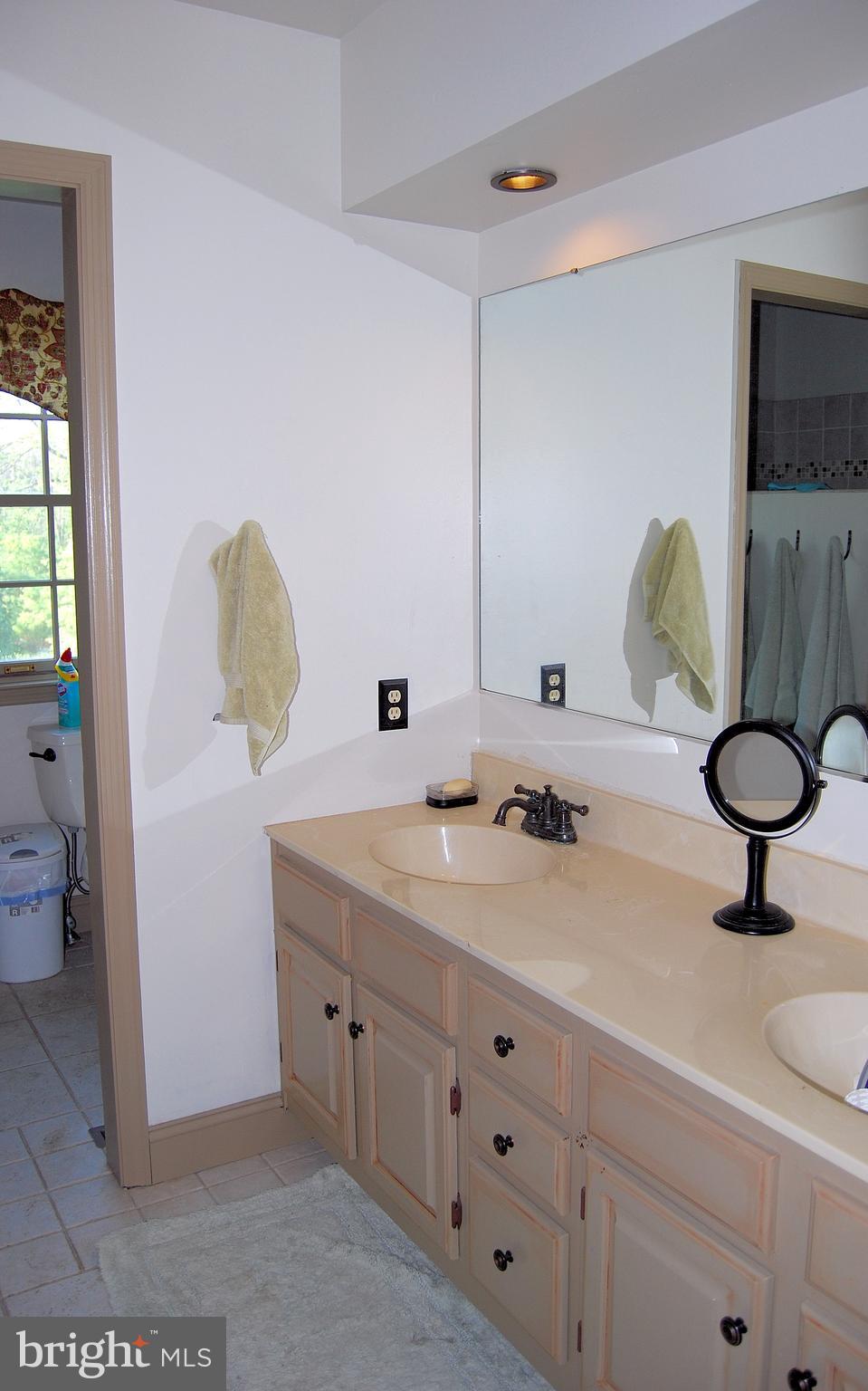 1012 Hartman Road Reading, PA 19606 - Photo 26 of 59 Hall bath