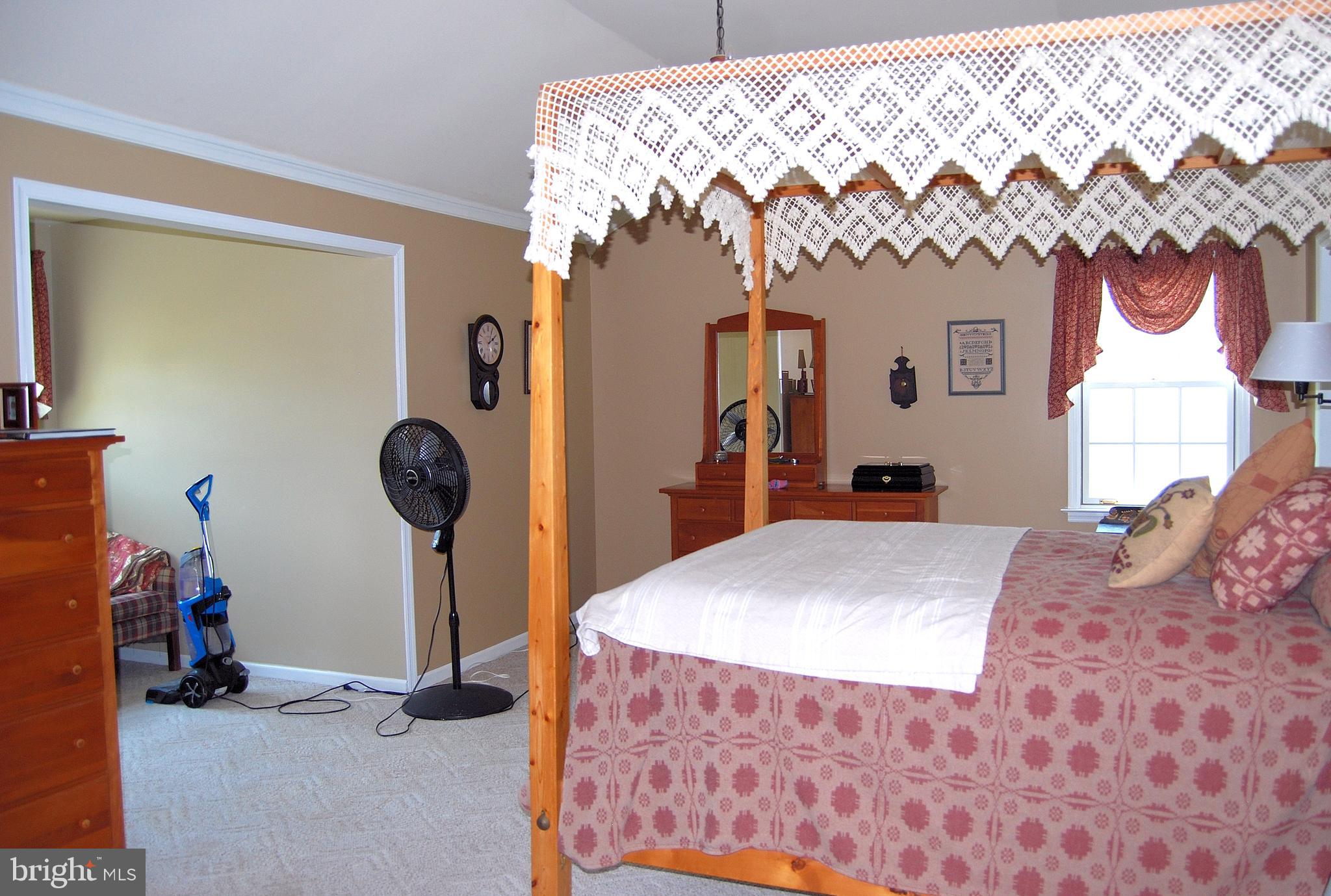 1012 Hartman Road Reading, PA 19606 - Photo 29 of 59 Master bedroom