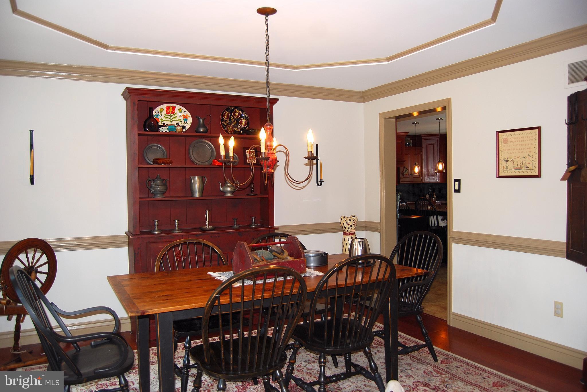 1012 Hartman Road Reading, PA 19606 - Photo 8 of 59 Dining room