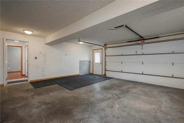 $315,000 | 1415 Kimberly Drive, Warrensburg, MO 64093