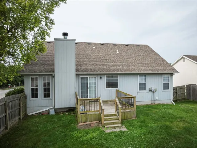 $315,000 | 1415 Kimberly Drive, Warrensburg, MO 64093