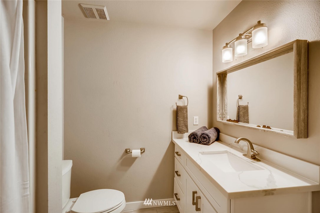 14239 183rd Avenue Southeast Renton, WA 98059 - Photo 22 of 31 Gallery Image 22