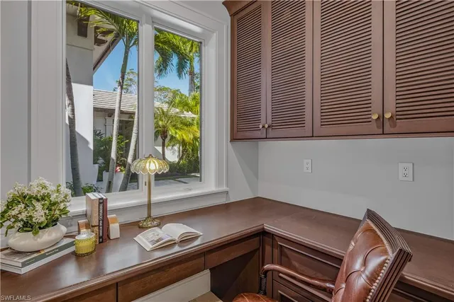 $5,350,000 | 600 Anchor Rode Drive, Naples, FL 34103