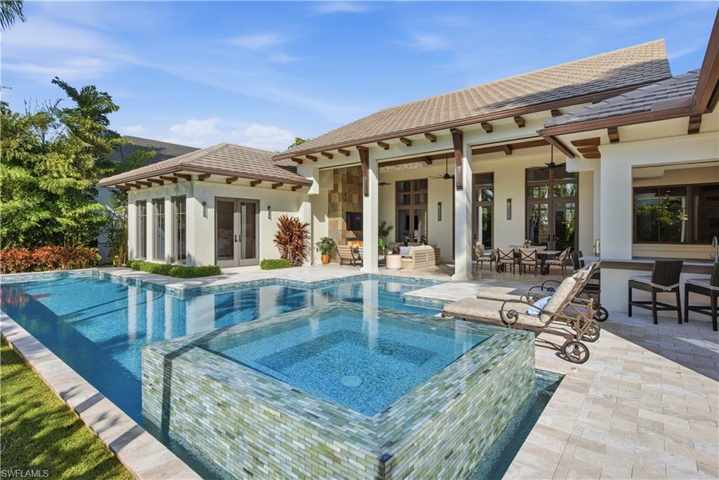 600 Anchor Rode Drive Naples, FL 34103 - Photo 22 of 29 Secluded Raised Spa with Pool Integration