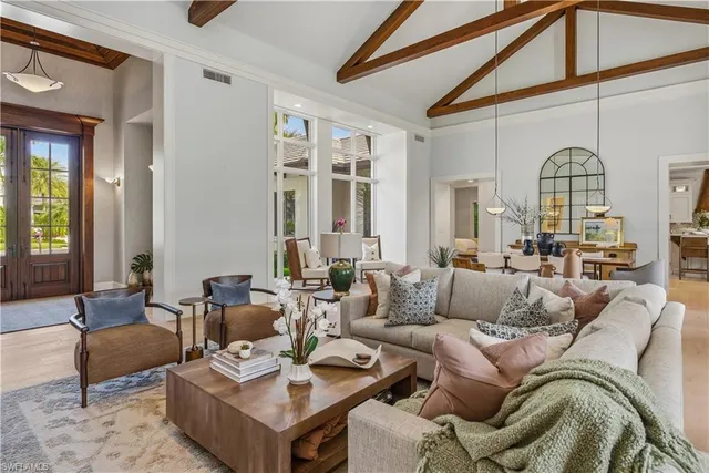 $5,350,000 | 600 Anchor Rode Drive, Naples, FL 34103